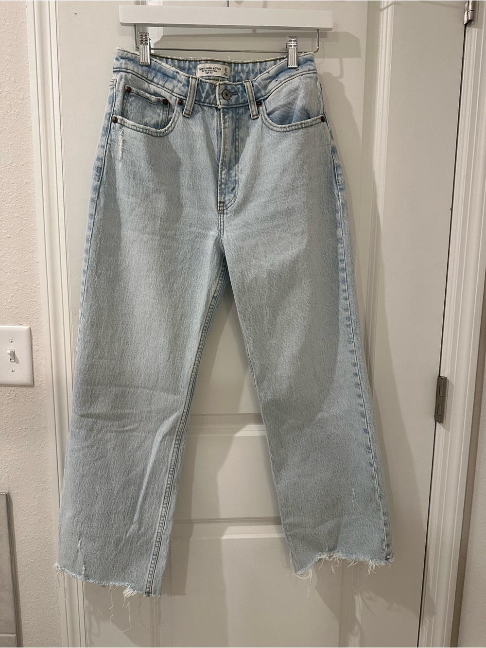 Abercrombie & Fitch Light Blue High-Rise Straight Leg Jeans